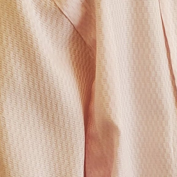 Men Shirt - 44 x 17.5- Light Pink - Picture 6 of 10